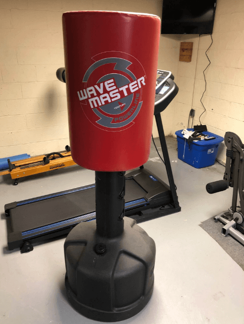 For those seeking for a punching bag with a large surface area, this PowerlineWavemaster is the bag for you