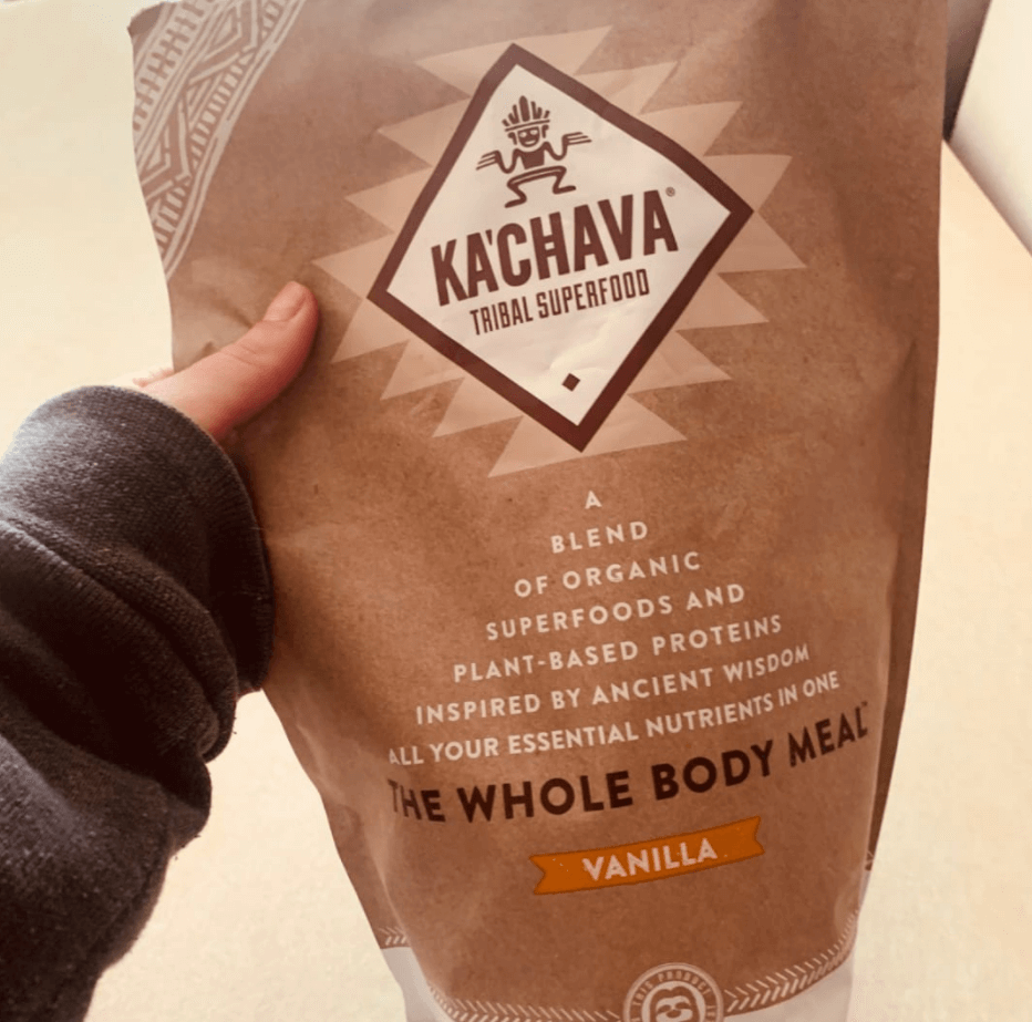 The Kachava is made up of different types of blends like plant protein blend, adaptogen blend, antiosidant blend and many more.