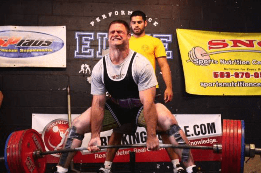 Halting sumo deadlift provides an extra challenge in terms of balance and stability